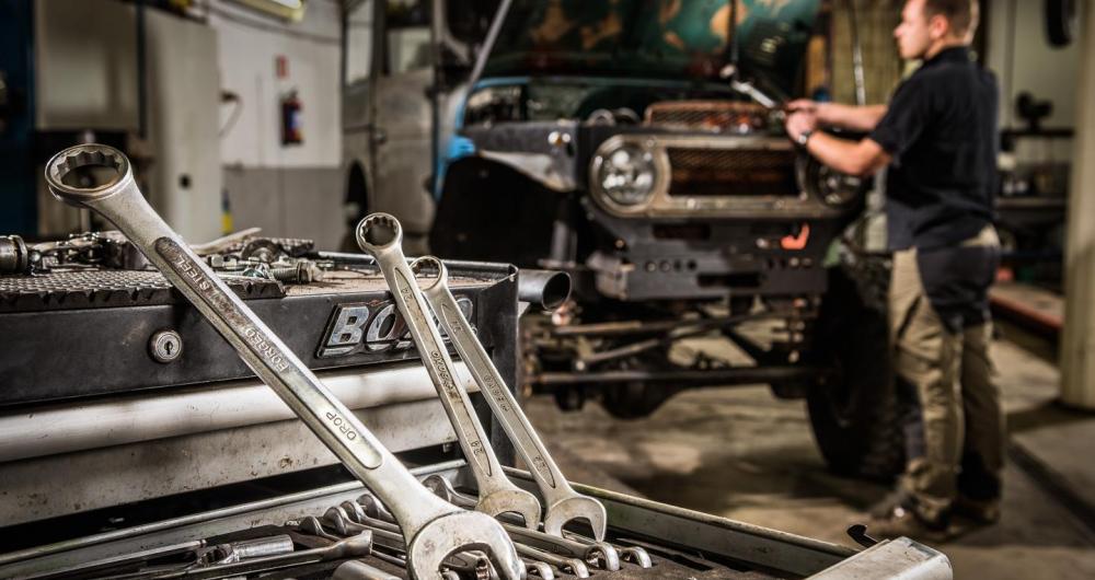 5 ویژگی که تعمیرگاه تخصصی هیدرولیک جعبه فرمان جک اتاق علی در مرند دارد